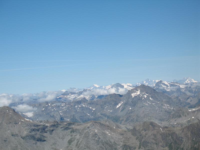 20080810_platta_michi 027.jpg - Richtung Rheinwaldhorn und Piz Tambo